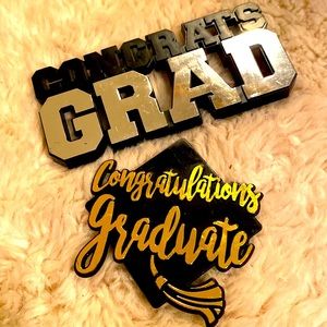 GRADUATION DECORATION/ “CONGRATS GRAD” WORD BLACK AND SHINY
